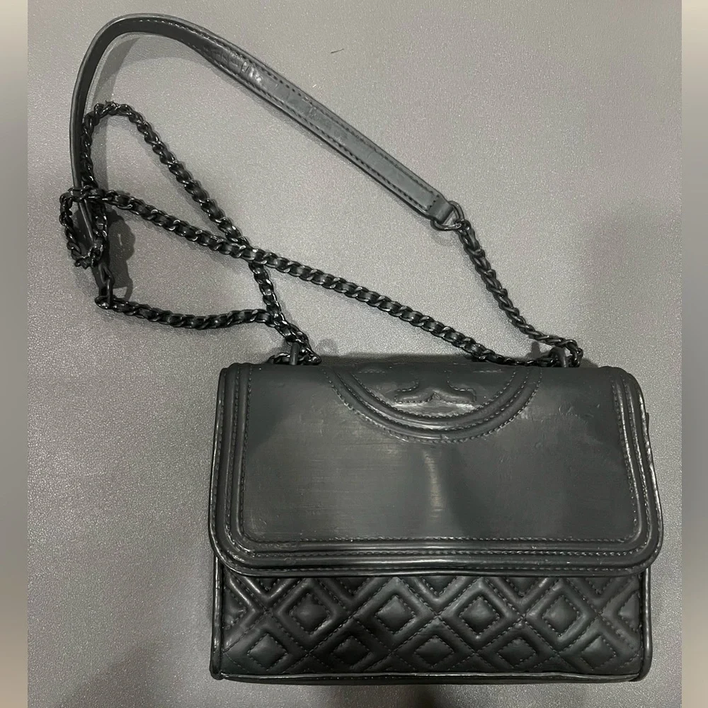 Tory Burch Black Matte Fleming Convertible Bag - Picture 1 of 10